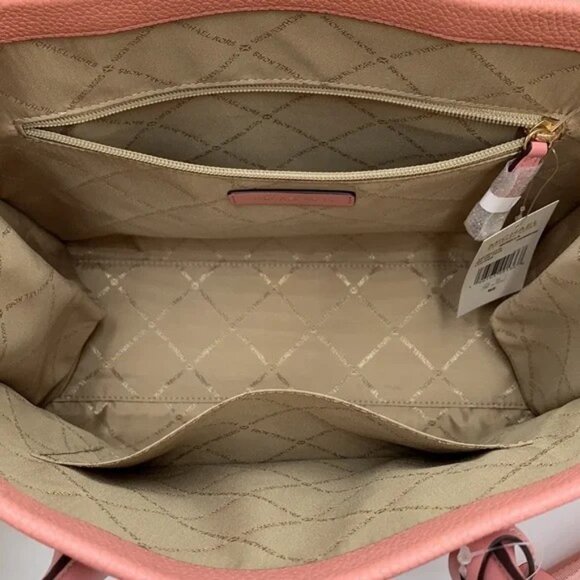 MICHAEL KORS LIMITED EDITI PRIMROSE Mirella Medium Logo Embossed Pebbled Leather - Picture 3 of 7